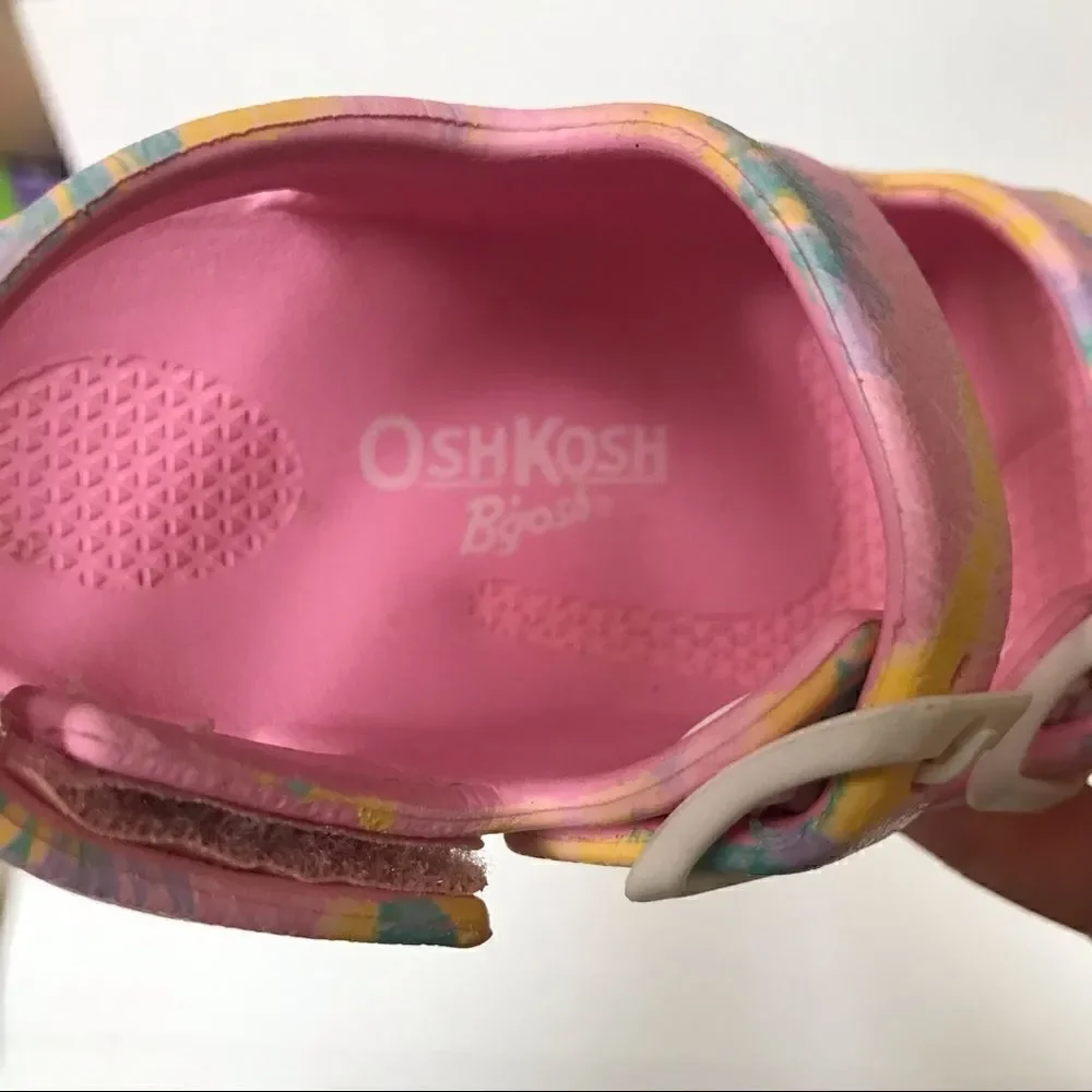 OshKosh B’gosh girls Rivar sandals 5‎